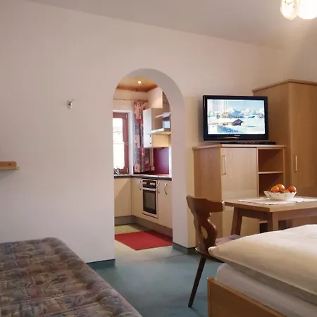 Gastehaus Margarethe Apartment Maishofen